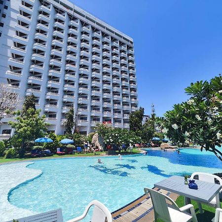 Grand Jomtien Palace Hotel - Sha Extra Plus Extérieur photo