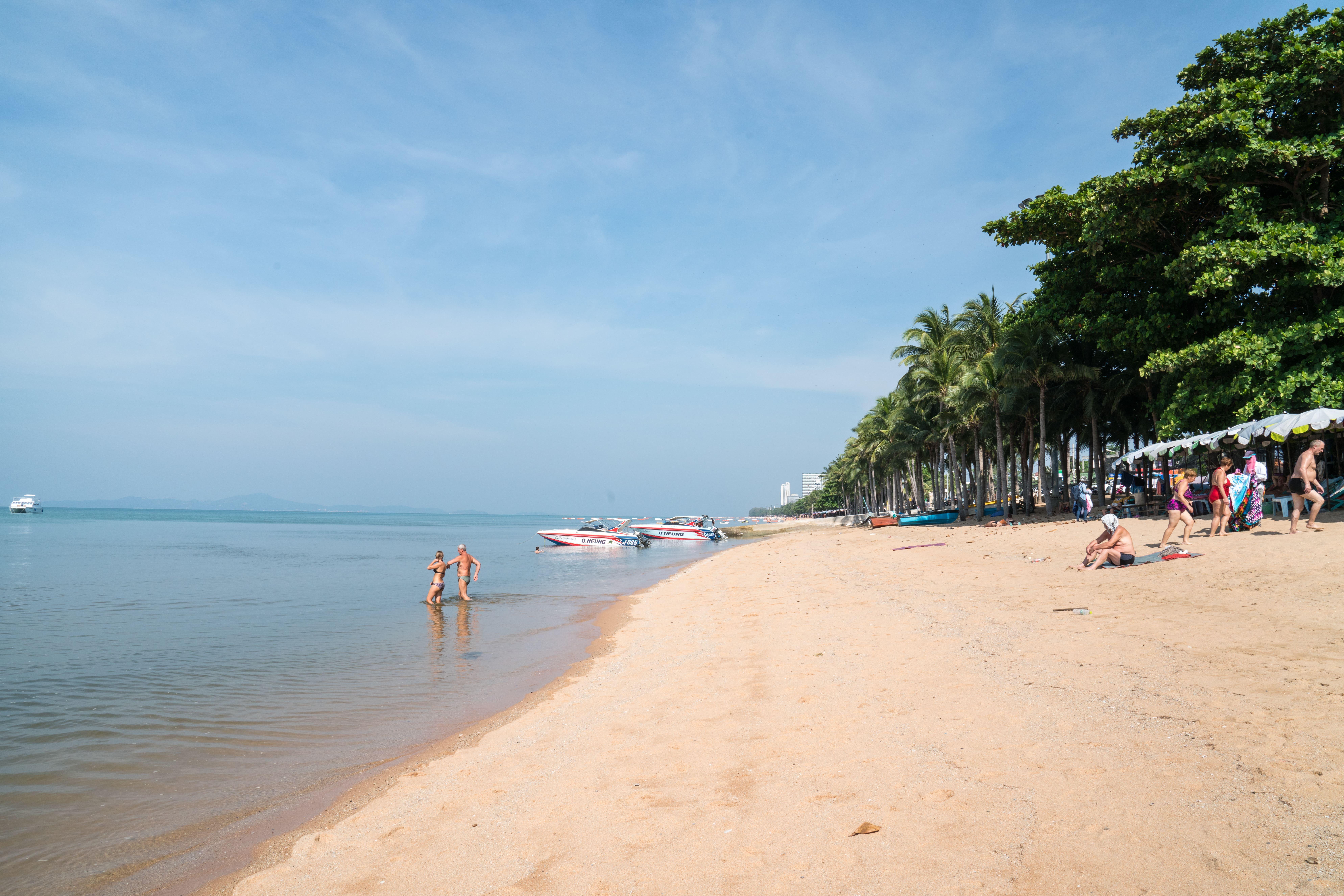 Grand Jomtien Palace Hotel - Sha Extra Plus Extérieur photo